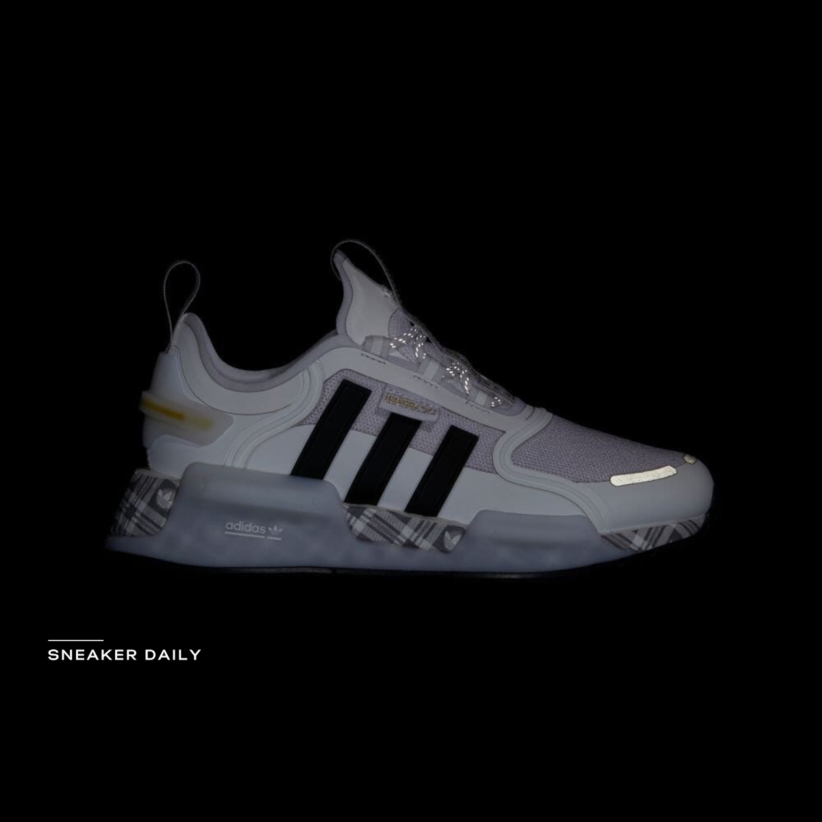 ADIDAS ORIGINALS NMD_V3 JUNIOR TRAINERS - CLOUD WHITE/CORE BLACK