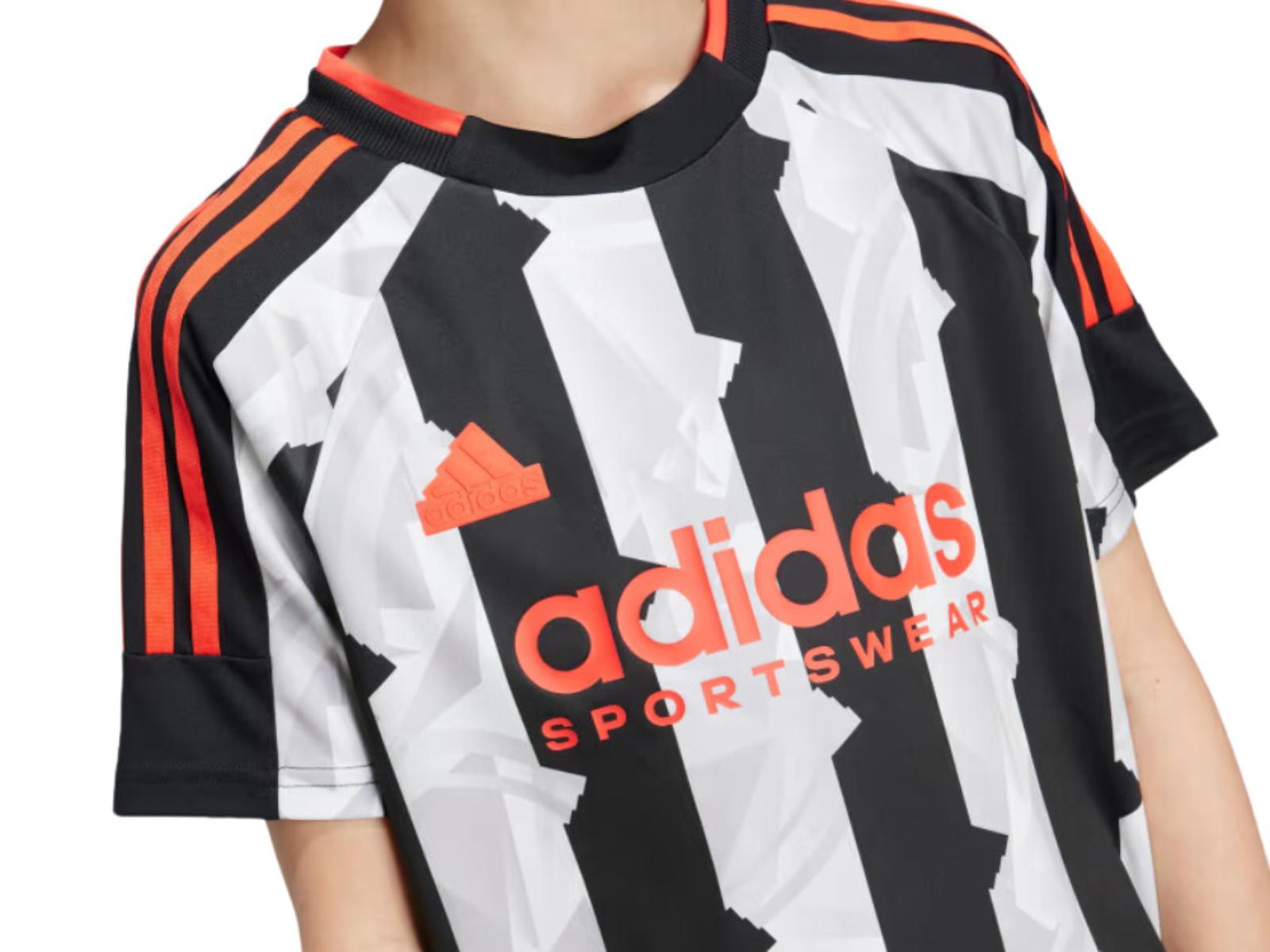 ADIDAS SPORTSWEAR GRAPHIC TEE JUNIOR - BLACK/WHITE