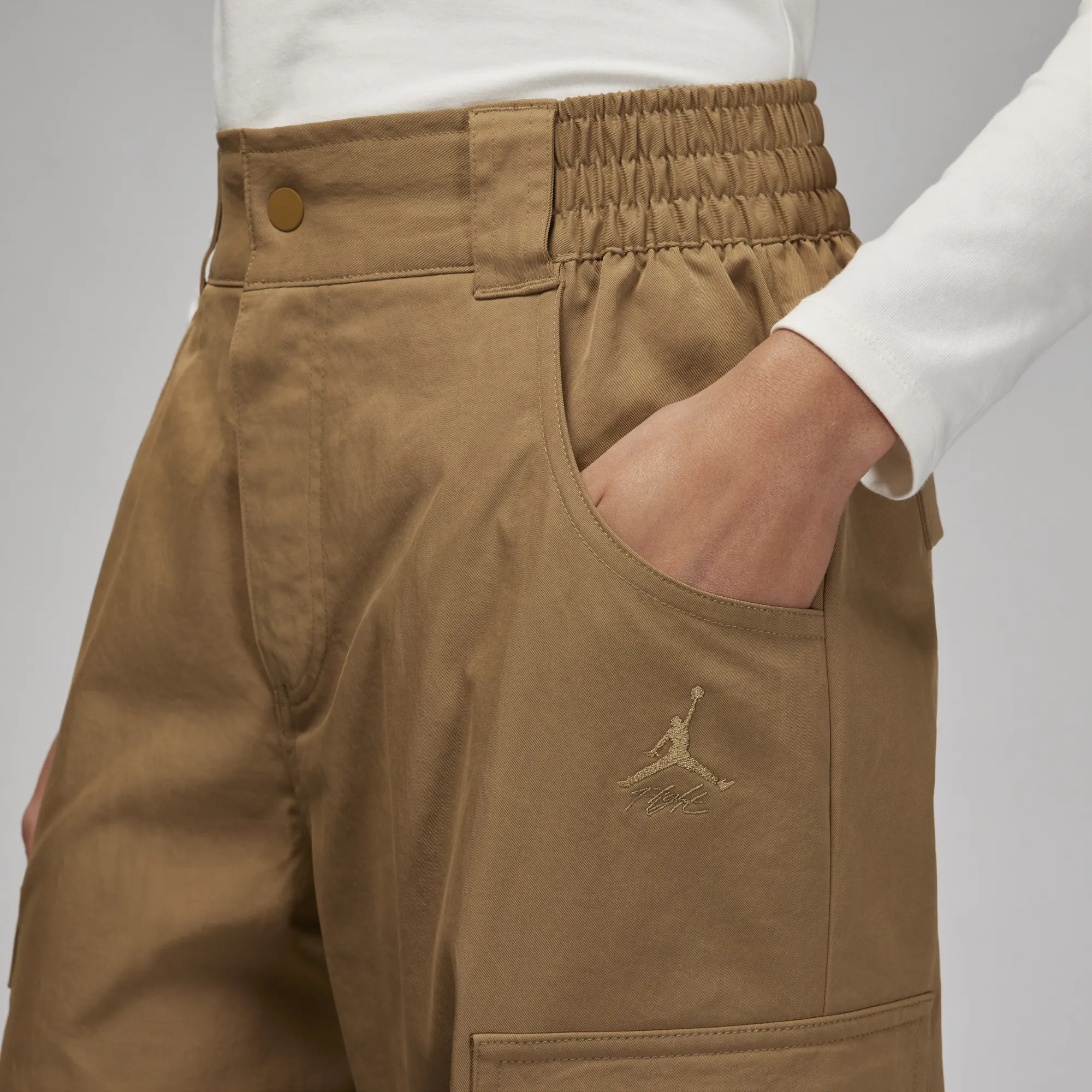 JORDAN WOMENS CARGO CHICAGO PANT - BROWN KELP