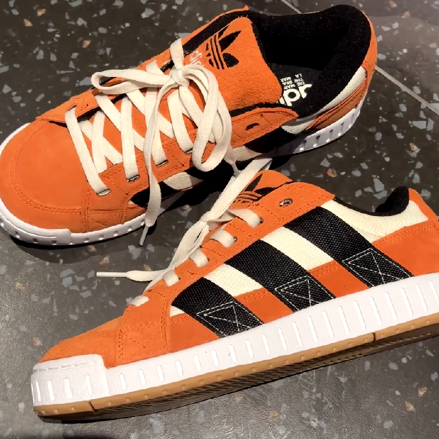 ADIDAS LWST SKATE TRAINERS