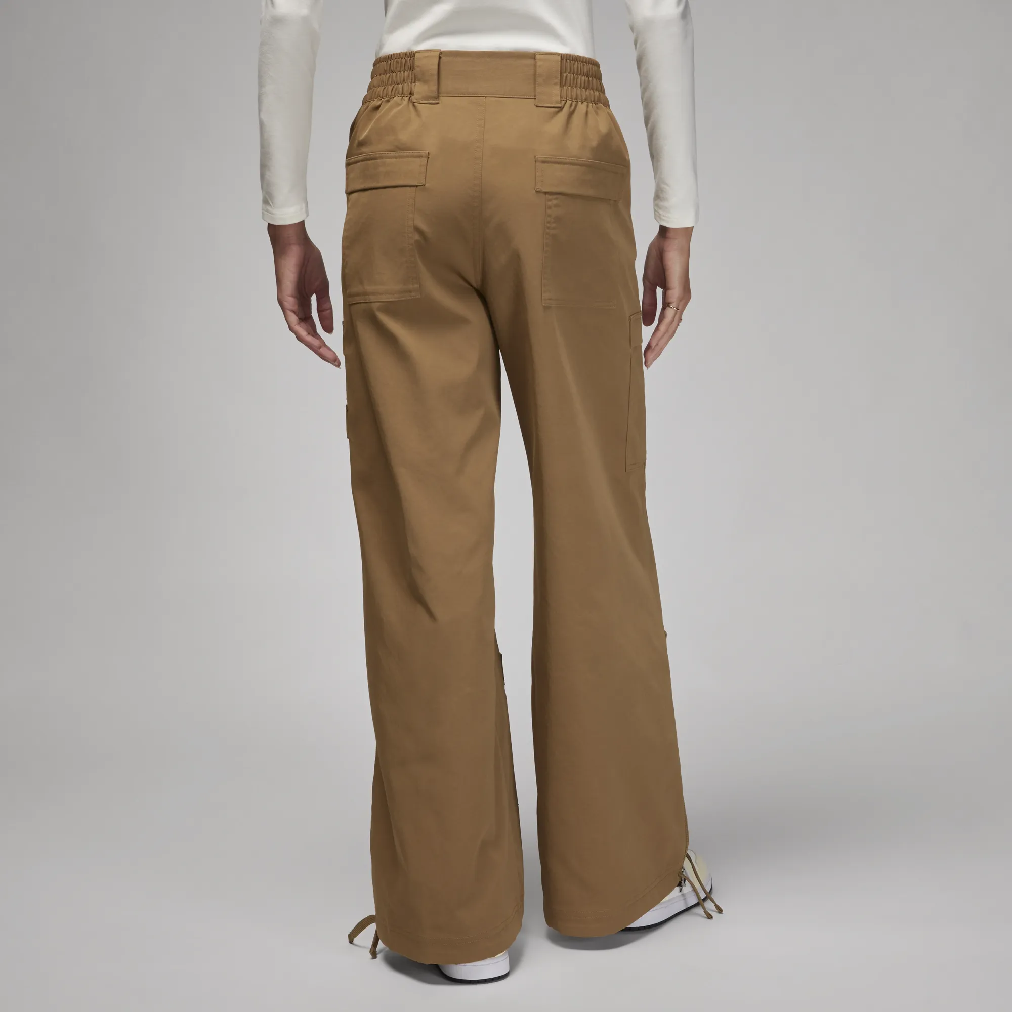 JORDAN WOMENS CARGO CHICAGO PANT - BROWN KELP