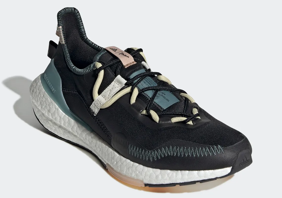 ADIDAS PERFORMANCE ULTRABOOST 21 X PARLEY RUNNING TRAINERS