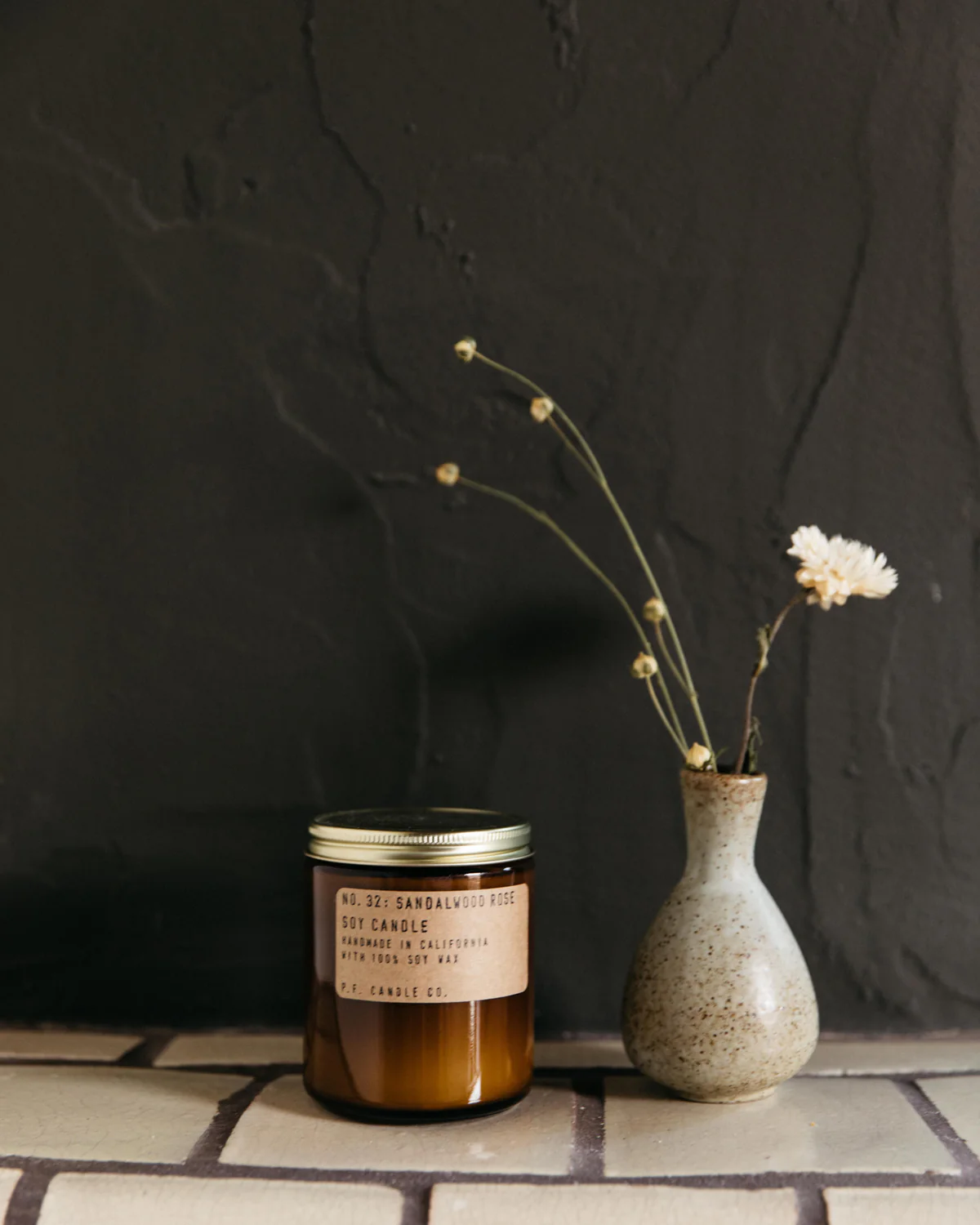 P.F. CANDLE CO NO.32 SANDALWOOD ROSE 7.2 OZ SOY CANDLE - BROWN