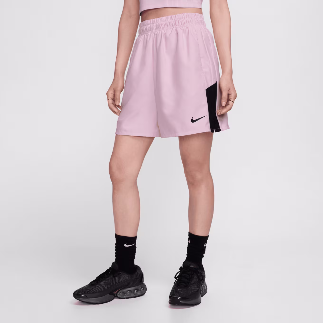 NIKE W NSW WVN SHORT TRND - PINK FOAM/BLACK